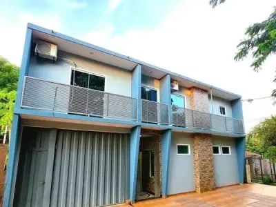 Residencia de dos plantas en venta en San José, Ciudad del Este