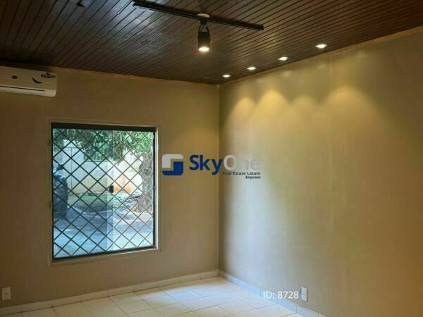 Residencia en alquiler en Área 1 — Ciudad del Este, Alto Paraná