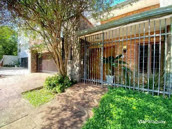 Residência para alugar no bairro Las Carmelitas, Assunção