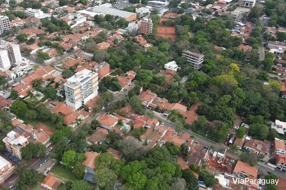 Residence for sale in Barrio Jara, Asunción