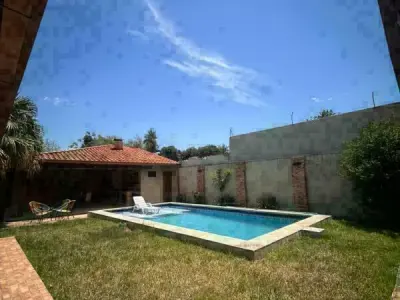 Residence for Sale in Cuatro Mojones, Lambaré