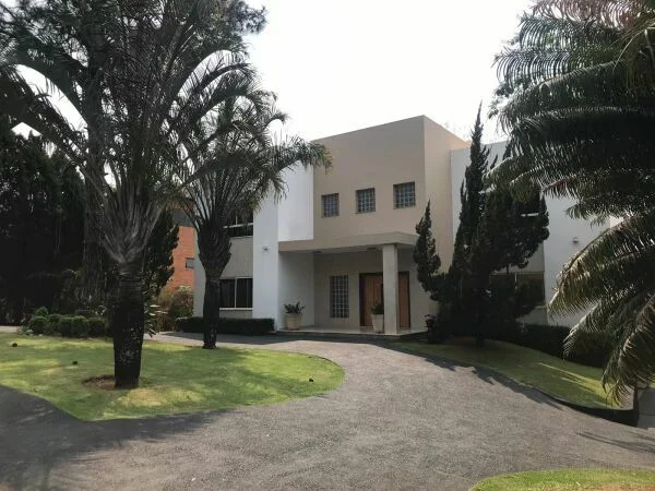 Semi-Furnished Residence for Sale in Paraná Country Club, Hernandarias