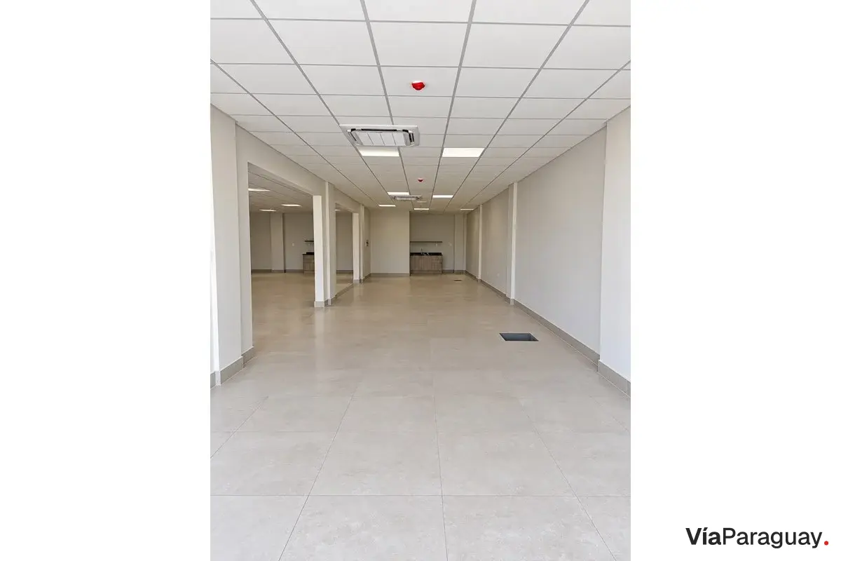 Sala comercial para alugar em edifício corporativo, Pablo Rojas
