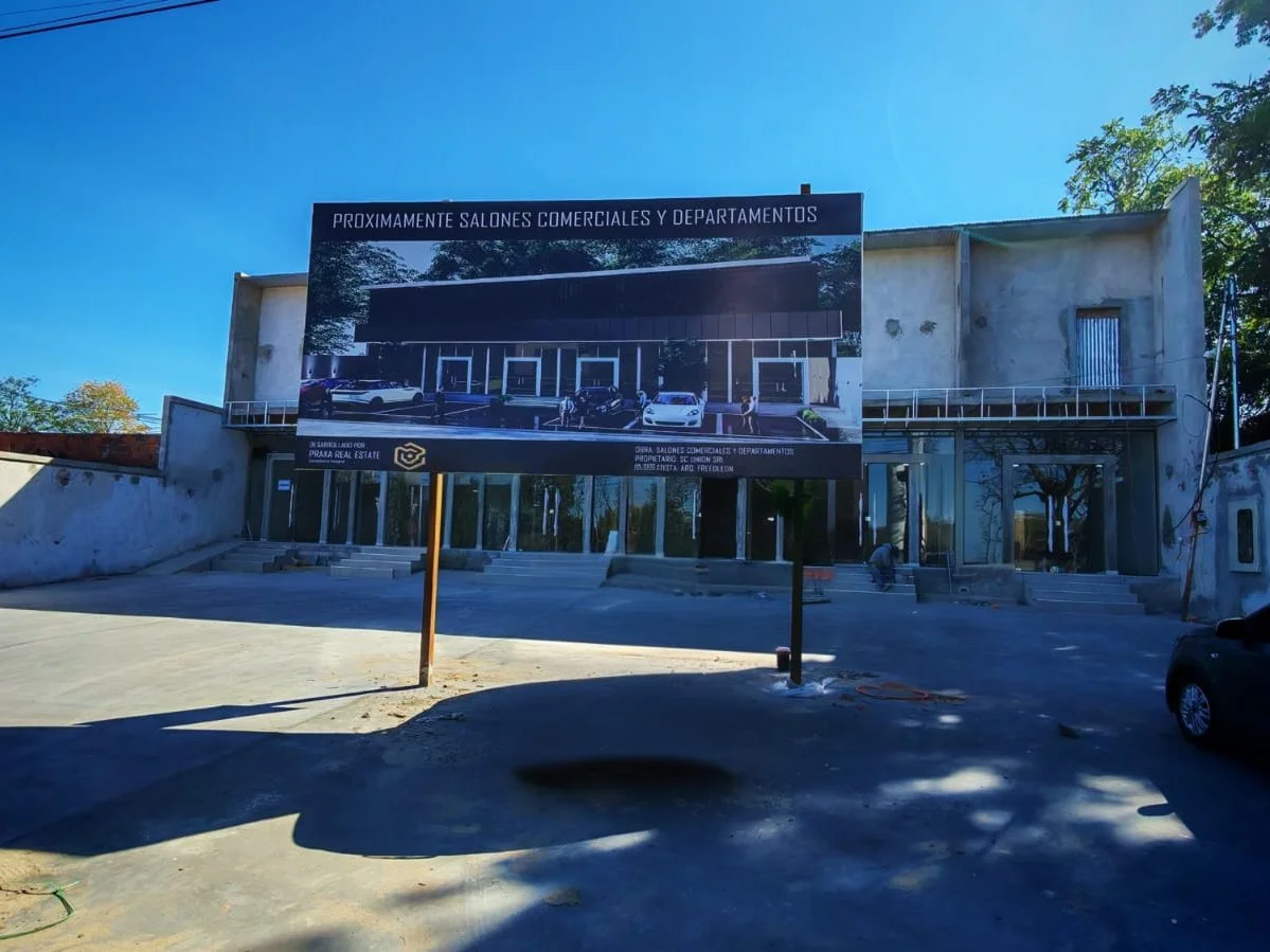 Salón comercial a estrenar en San Isidro, Lambaré