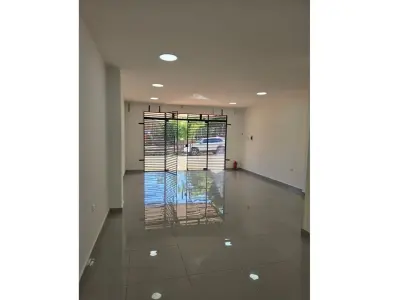 Salão comercial para alugar de 50 m² em Ciudad del Este