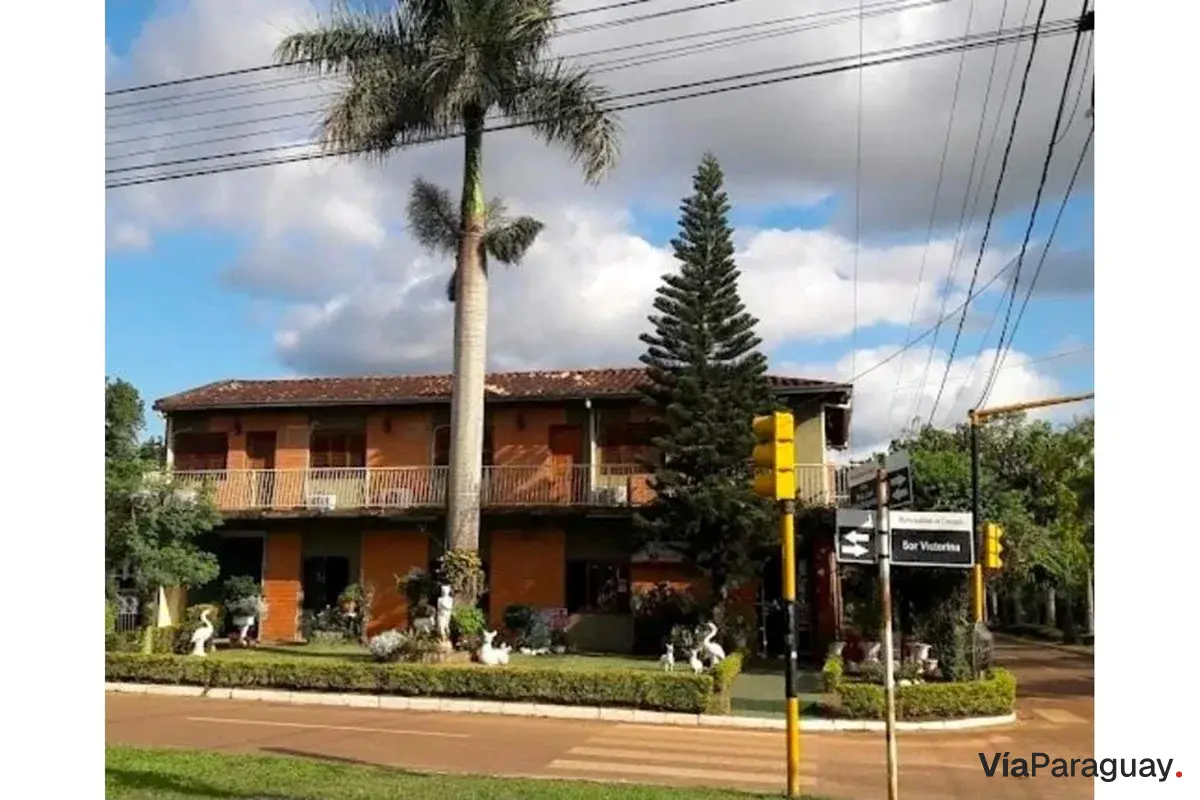 Salón comercial en alquiler en Caazapá, centro