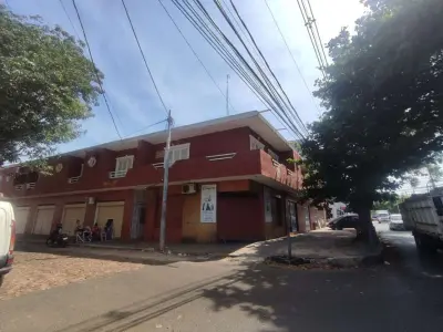 Salão comercial para alugar em Fernando de la Mora