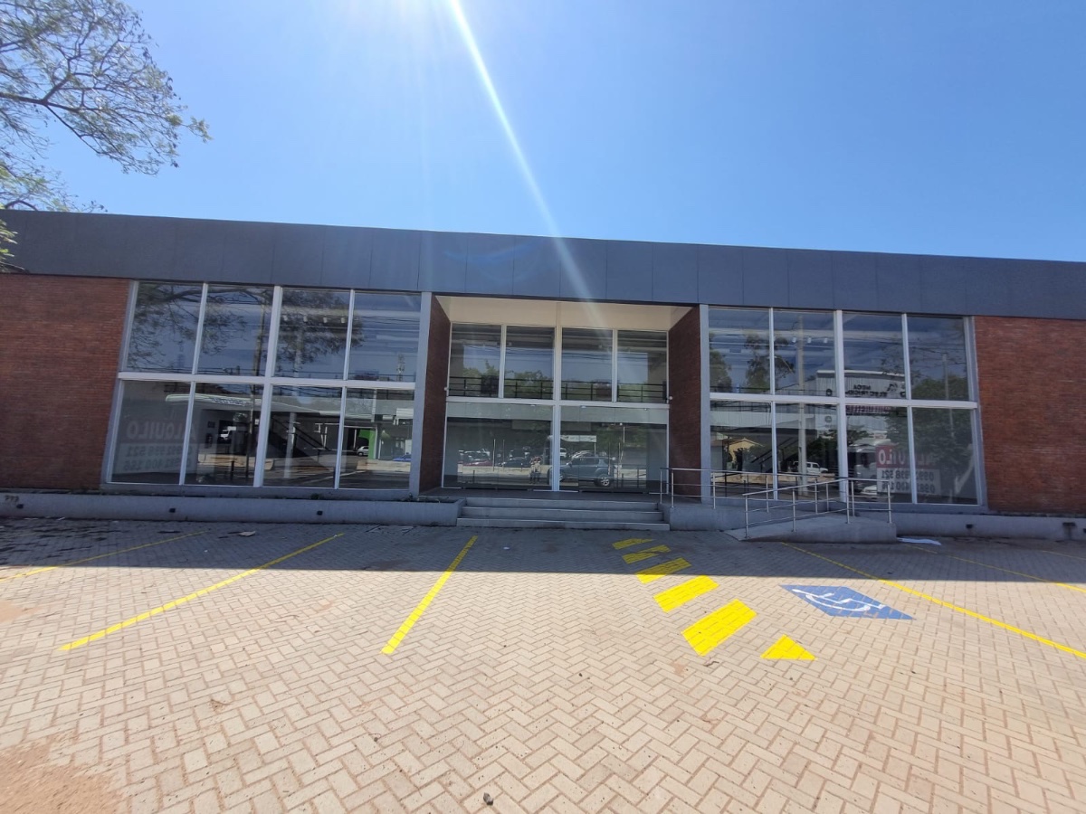 Salón comercial en alquiler en Fernando de la Mora