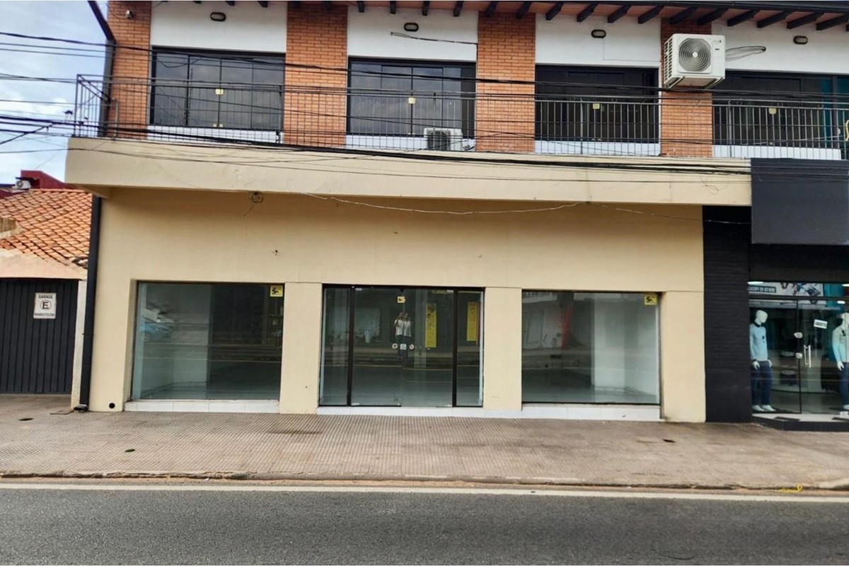 Salão comercial para alugar em Itauguá, Central