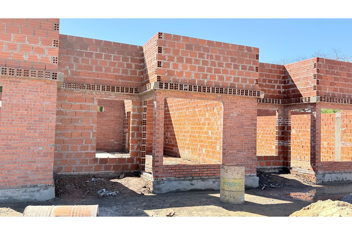 Salão comercial para alugar em Loma Plata