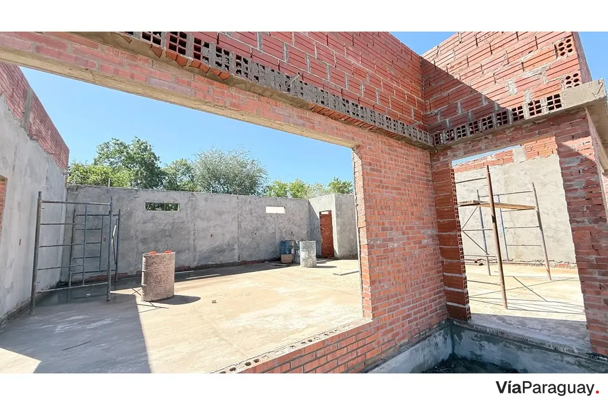 Salão comercial para alugar em Loma Plata