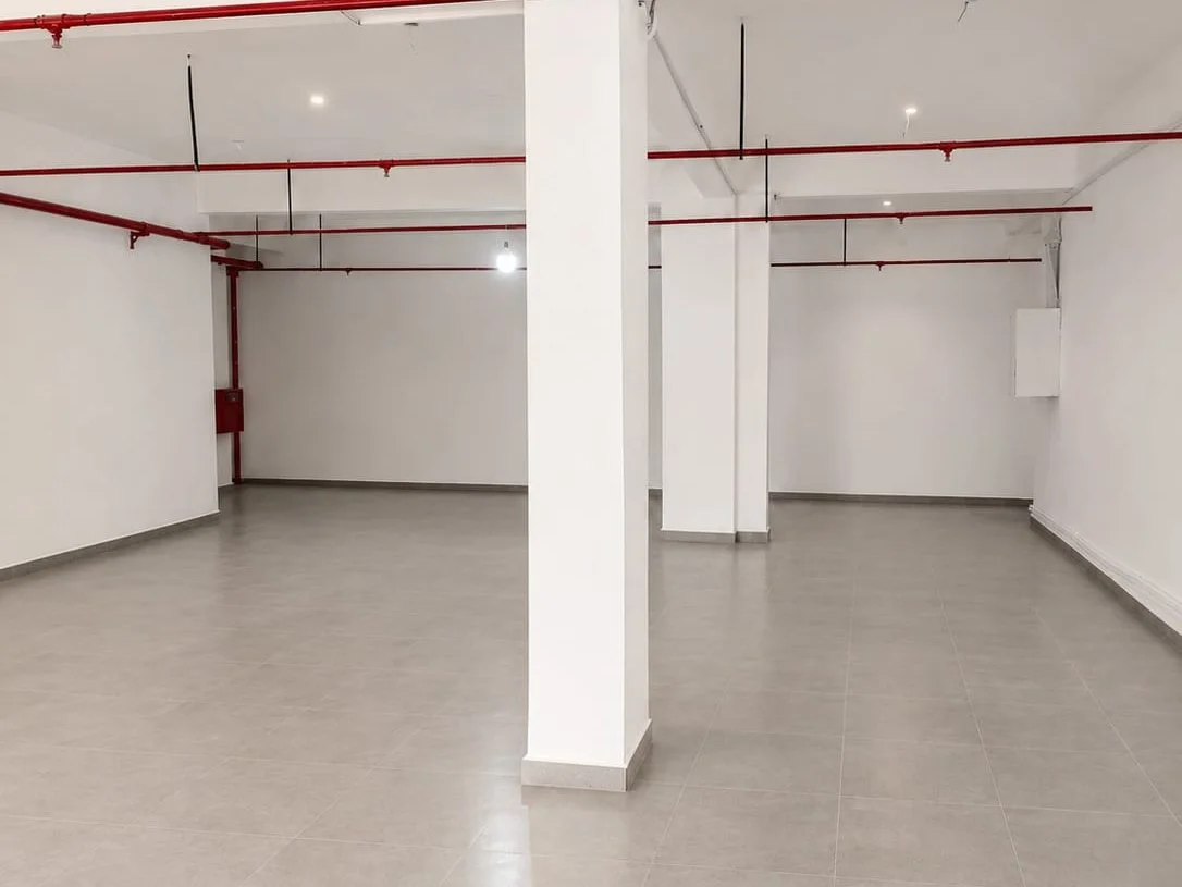 Salão Comercial para Aluguel em Mburicao, Assunção