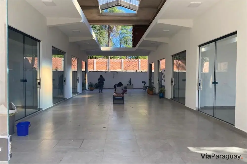 Salón comercial en alquiler en Presidente Franco