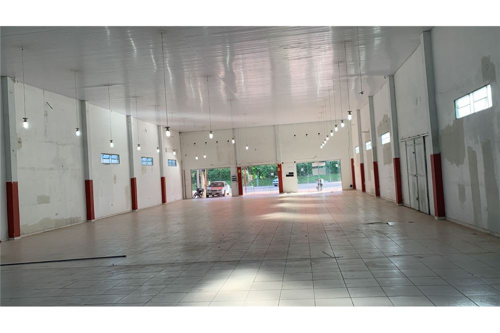 Salão comercial para alugar em Salto del Guairá
