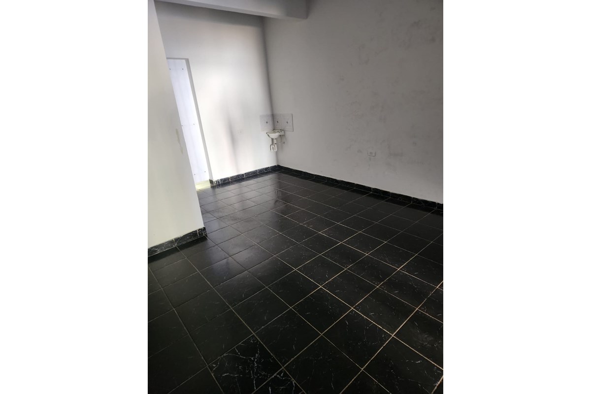 Salão comercial para alugar em San José Obrero, Itauguá