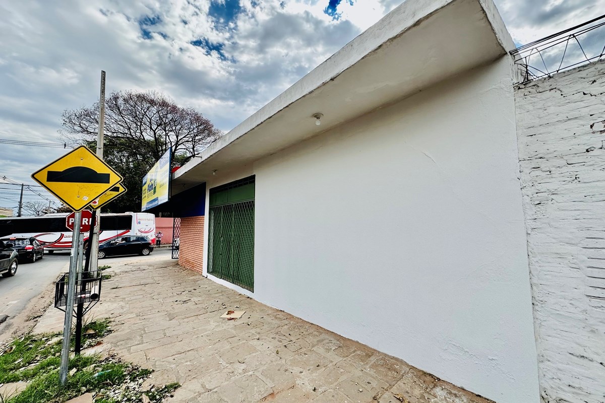 Salão comercial para alugar em San Lorenzo Centro