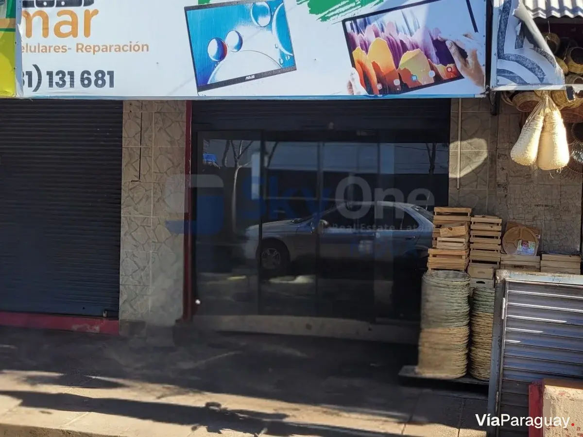 Salón comercial en alquiler sobre Av. Defensores del Chaco, San Lorenzo