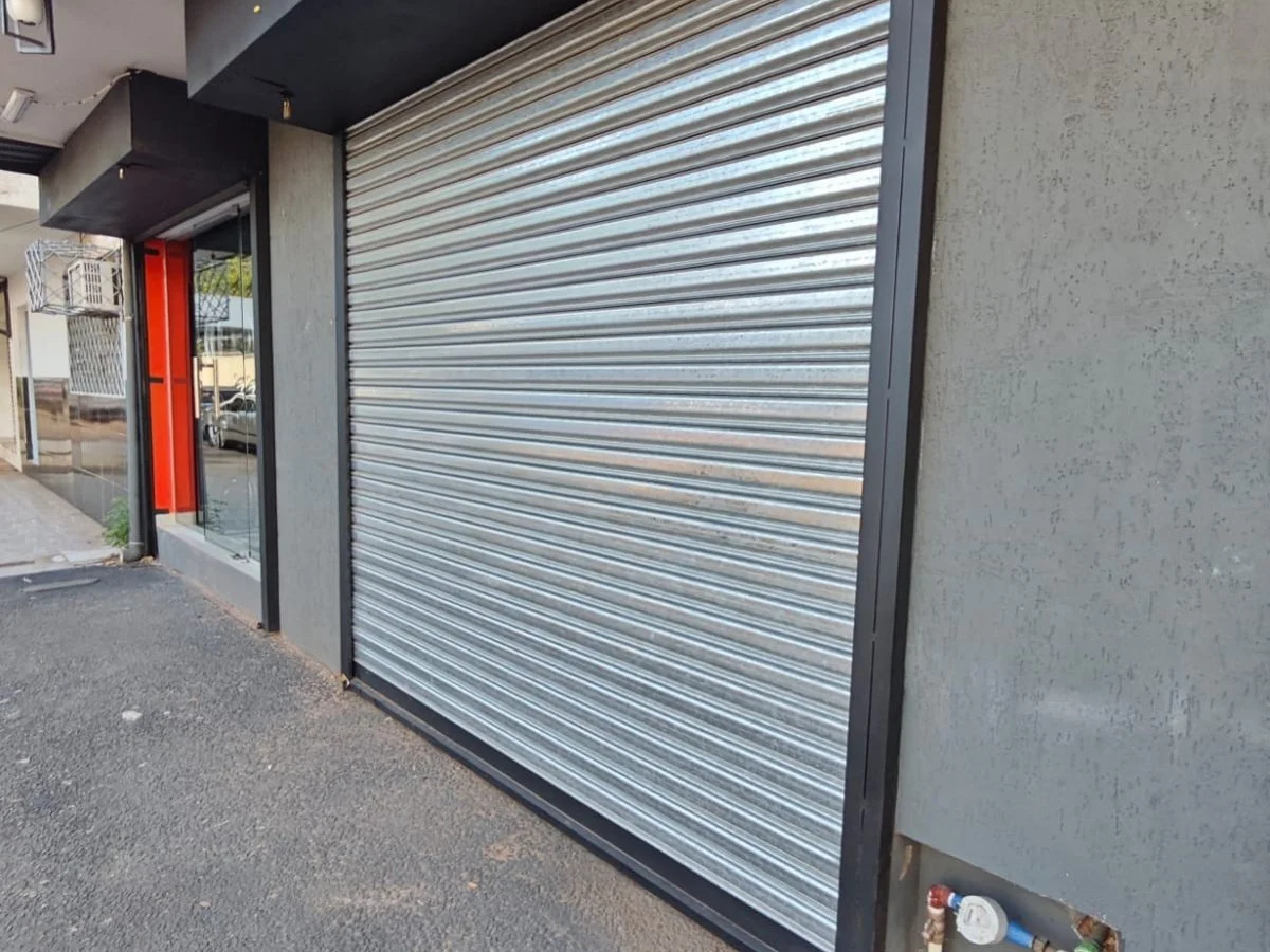 Salão comercial para alugar na Avenida 10 de Julio, Fernando de la Mora