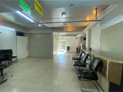 Salão comercial para alugar na Mcal. López, Herrera