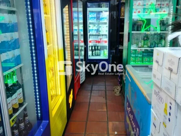 Salón comercial en venta en Ciudad del Este, Barrio Obrero