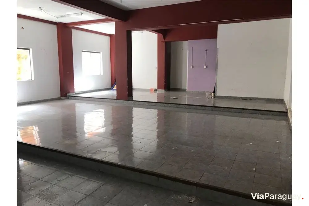 Salão comercial à venda em Encarnación, Itapúa