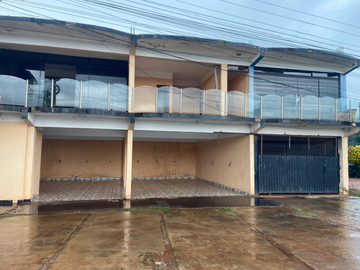Salón comercial en venta en Santa Rosa del Aguaray