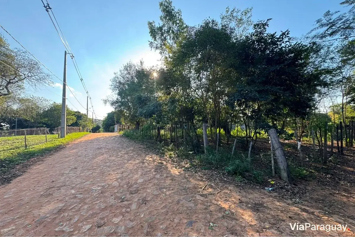 Terreno à venda em Aguapey, Limpio