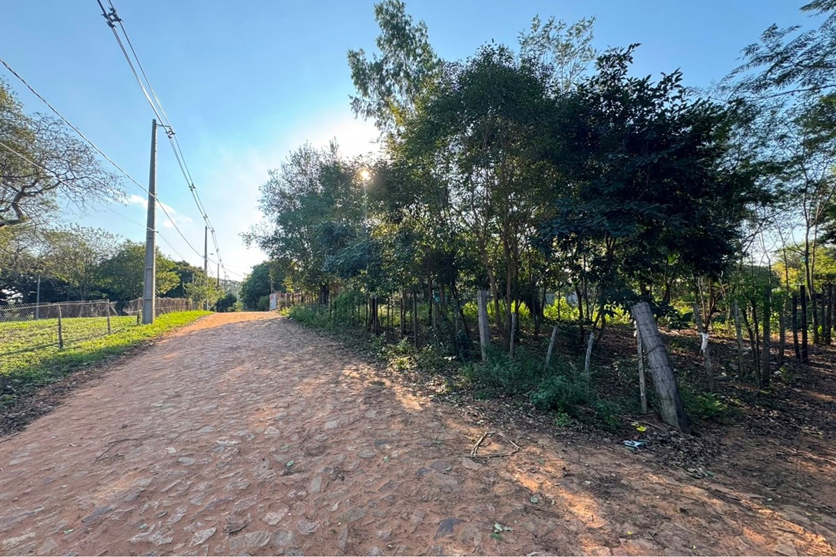 Terreno à venda em Aguapey, Limpio