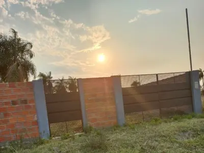 Terreno murado à venda em Ypacaraí