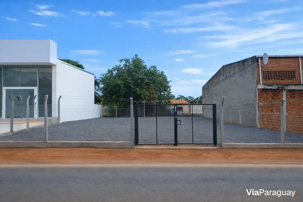 Terreno comercial para alugar em San Lorenzo, 400 m²