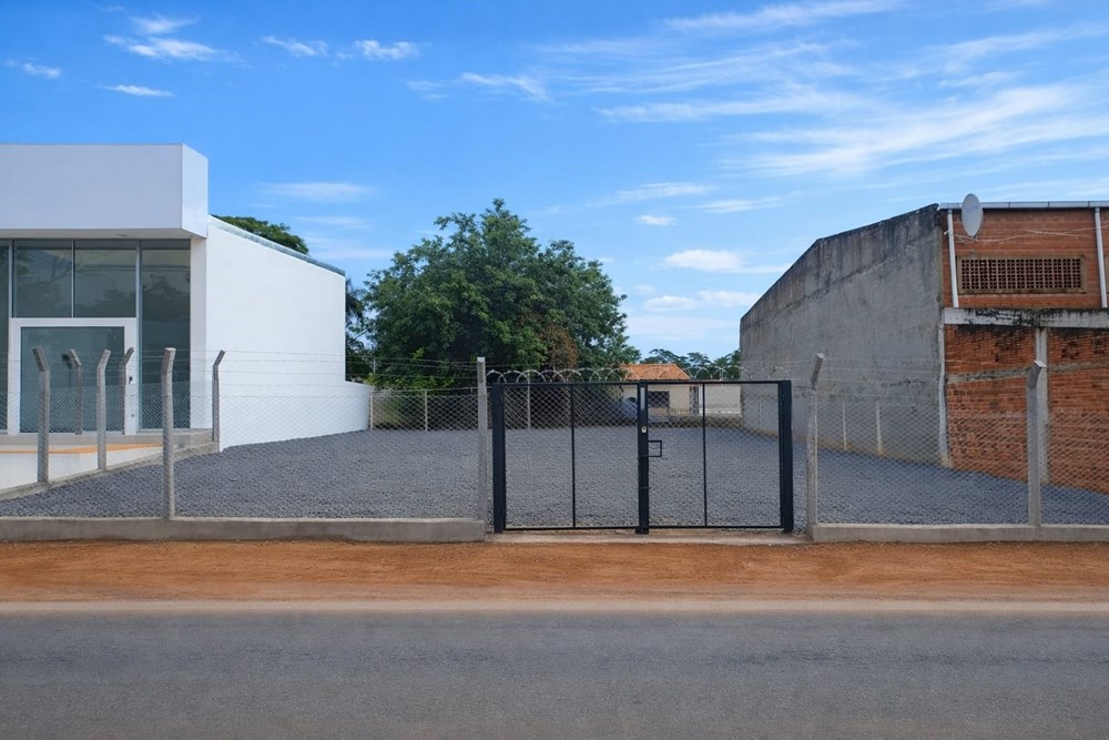 Terreno comercial para alugar em San Lorenzo, 400 m²
