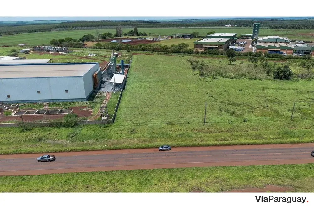 Terreno comercial para alugar em zona industrial de Hernandarias