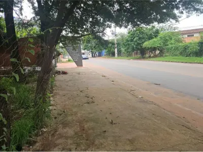 Terreno comercial à venda no Centro de Ñemby