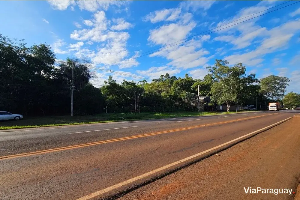 Commercial land for sale in Encarnación, Itapúa