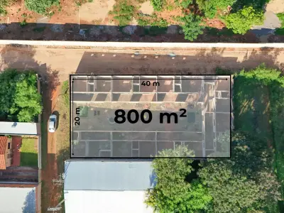 Terreno comercial à venda em esquina em Capiatá