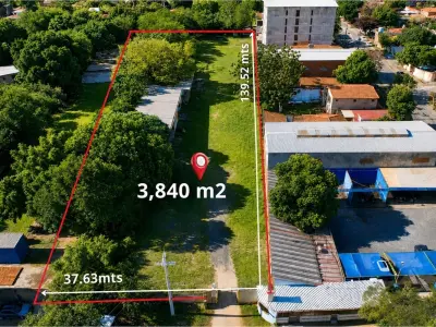 Commercial land for sale in Fernando de la Mora