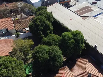 Terreno comercial à venda em Fernando de la Mora