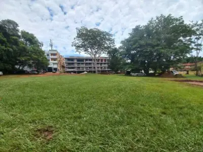 Terreno comercial à venda no Paraná Country Club — Hernandarias