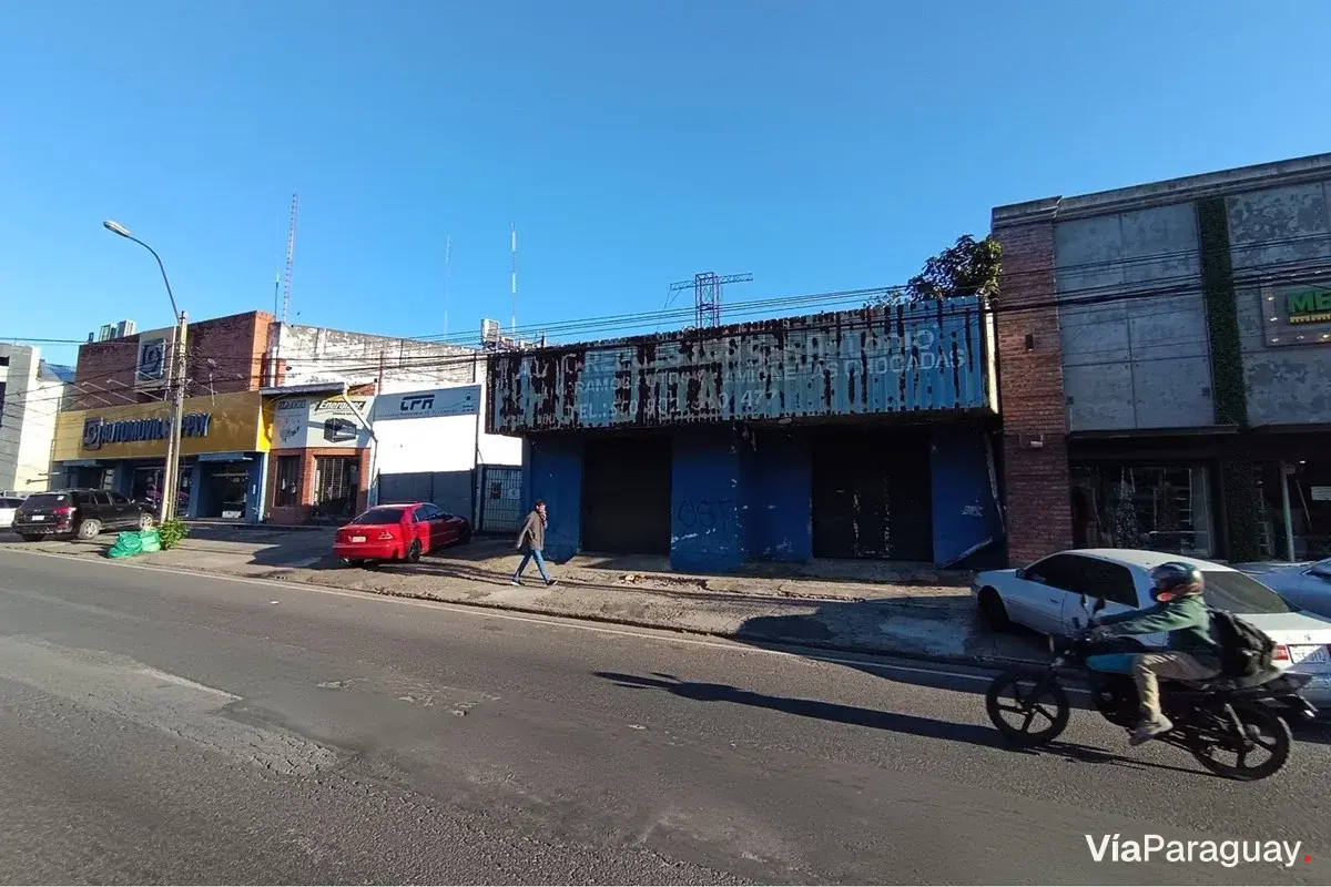 Terreno comercial à venda na Avda. Eusebio Ayala, Assunção