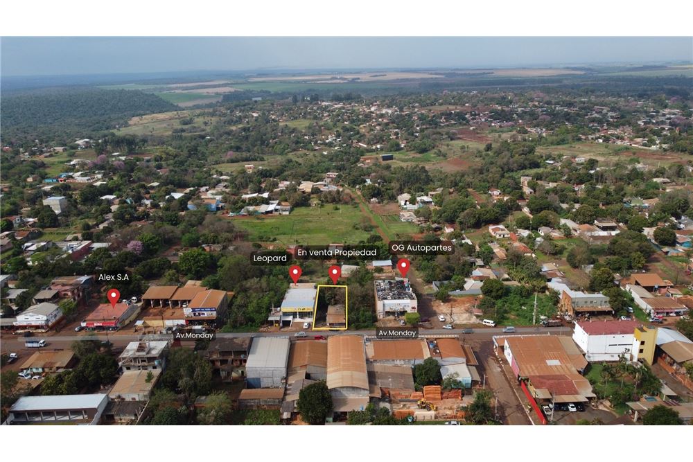 Commercial land for sale on Avda. Monday
