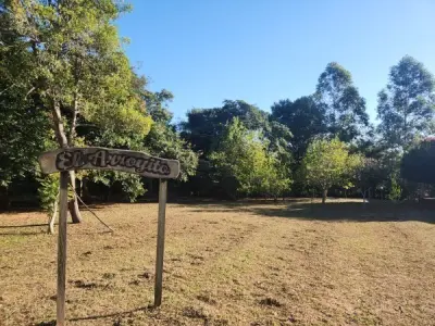Terreno con arroyo en venta en Caacupé, Cordillera – 2.160 m²