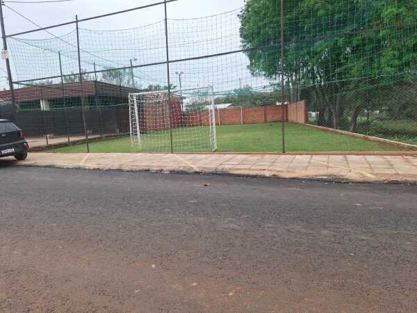 Terreno com quadra privada à venda em Capiatá, Central