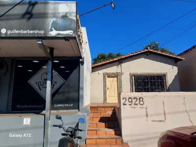 Terreno con casa a demoler sobre Av. Fernando de la Mora, Panambi Vera