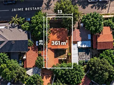 Land with house to renovate or demolish for sale in San Jorge