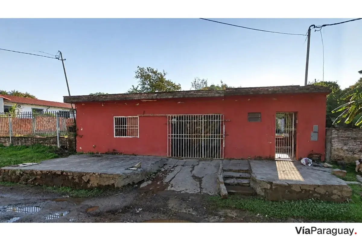 Terreno com casa à venda em Mariano Roque Alonso