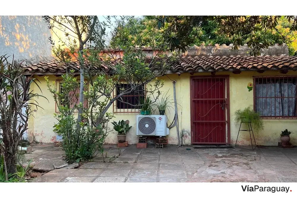 Terreno com casa à venda em San Isidro, Lambaré