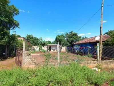 Land with Building for Sale in Ciudad del Este, Alto Paraná