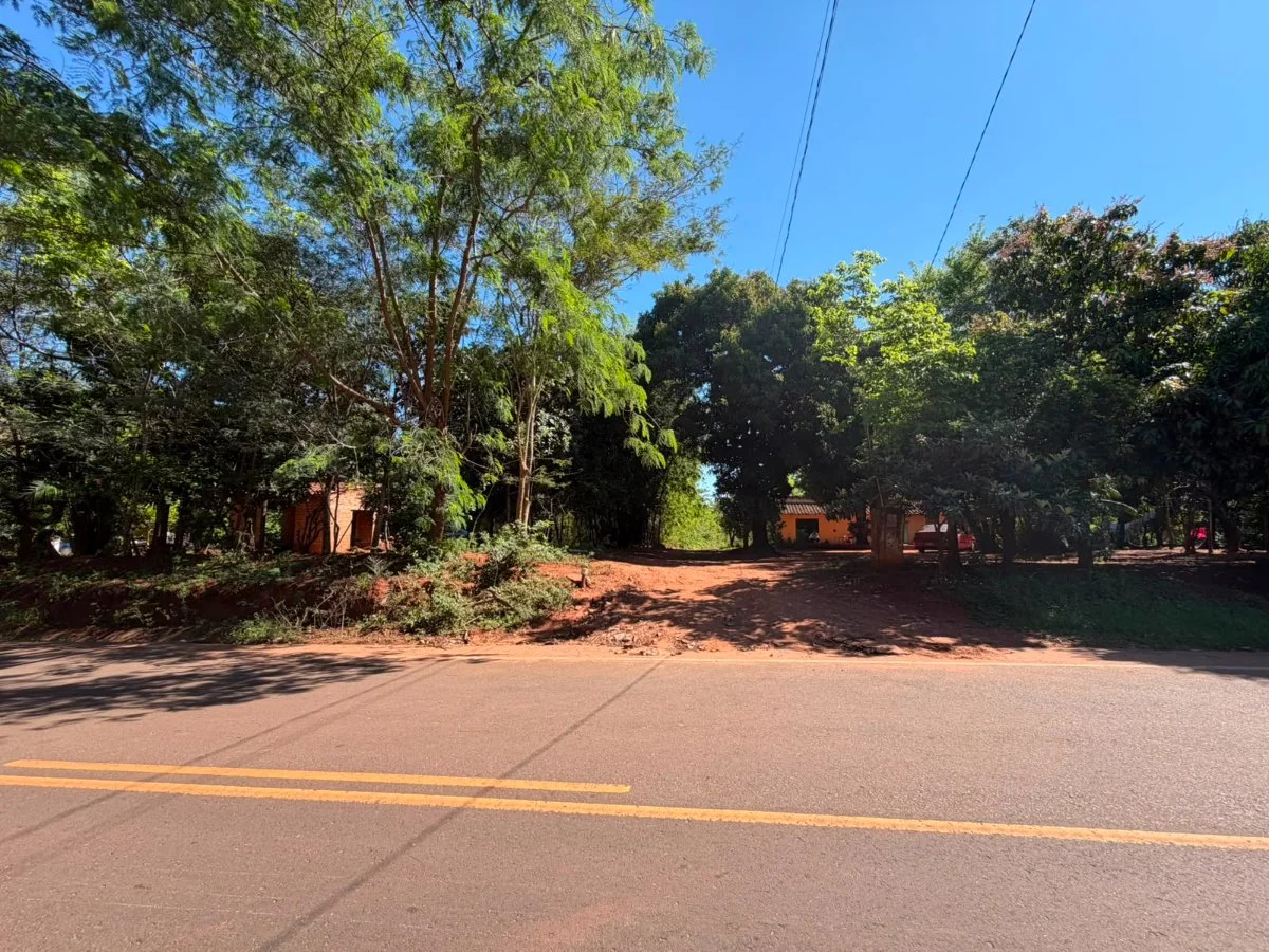 Terreno de 1 hectárea en venta en Yaguarón, Barrio Zayas