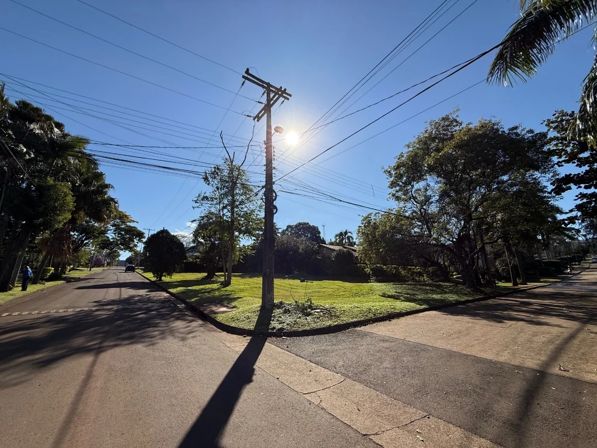 Terreno de 1.000 m² en Paraná Country Club, Hernandarias