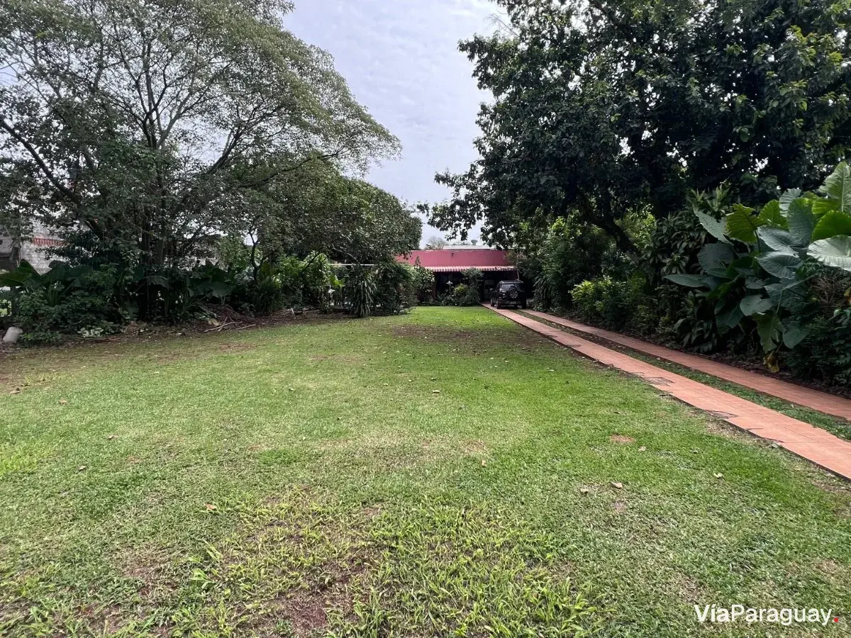 Terreno à venda de 1.200 m² no Barrio Obrero, Ciudad del Este